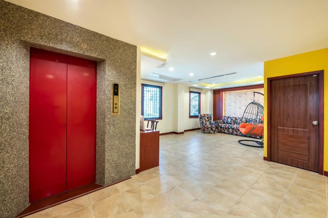Scala Hostel Бангкок Экстерьер фото