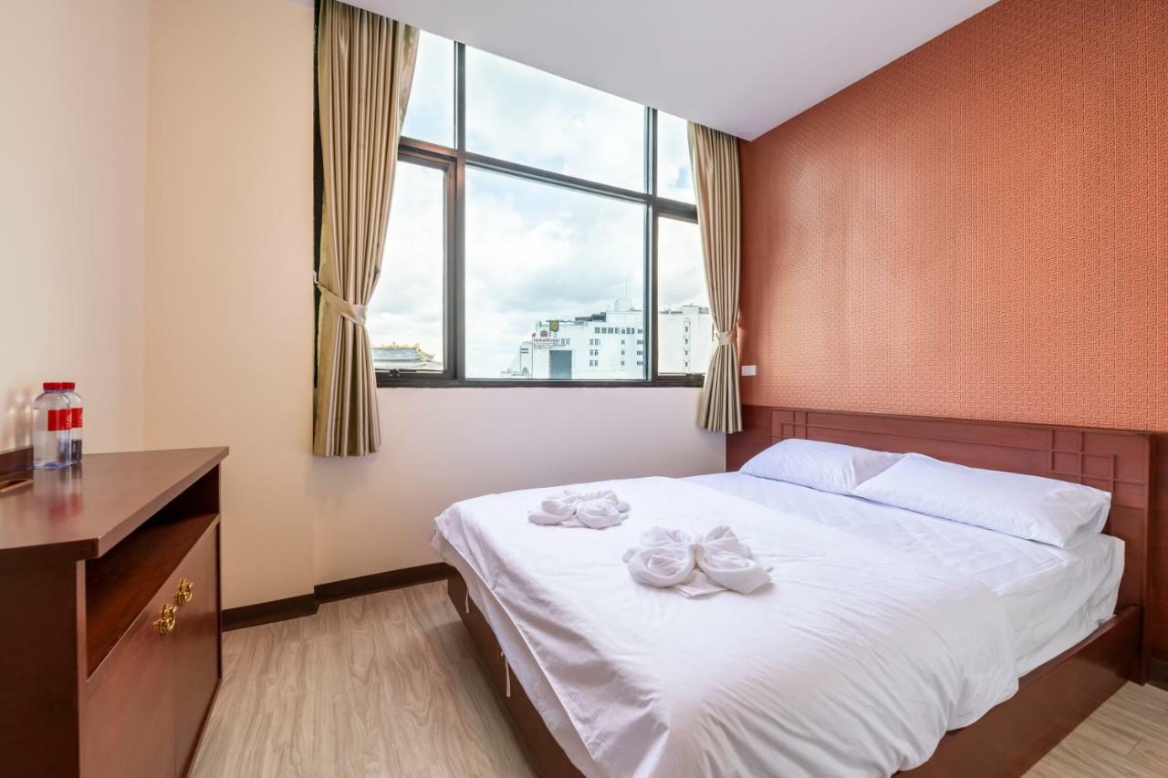 Scala Hostel Бангкок Экстерьер фото