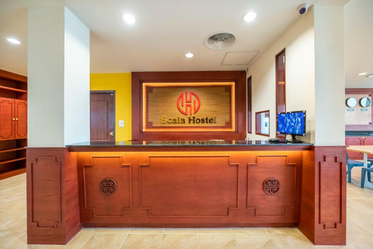 Scala Hostel Бангкок Экстерьер фото