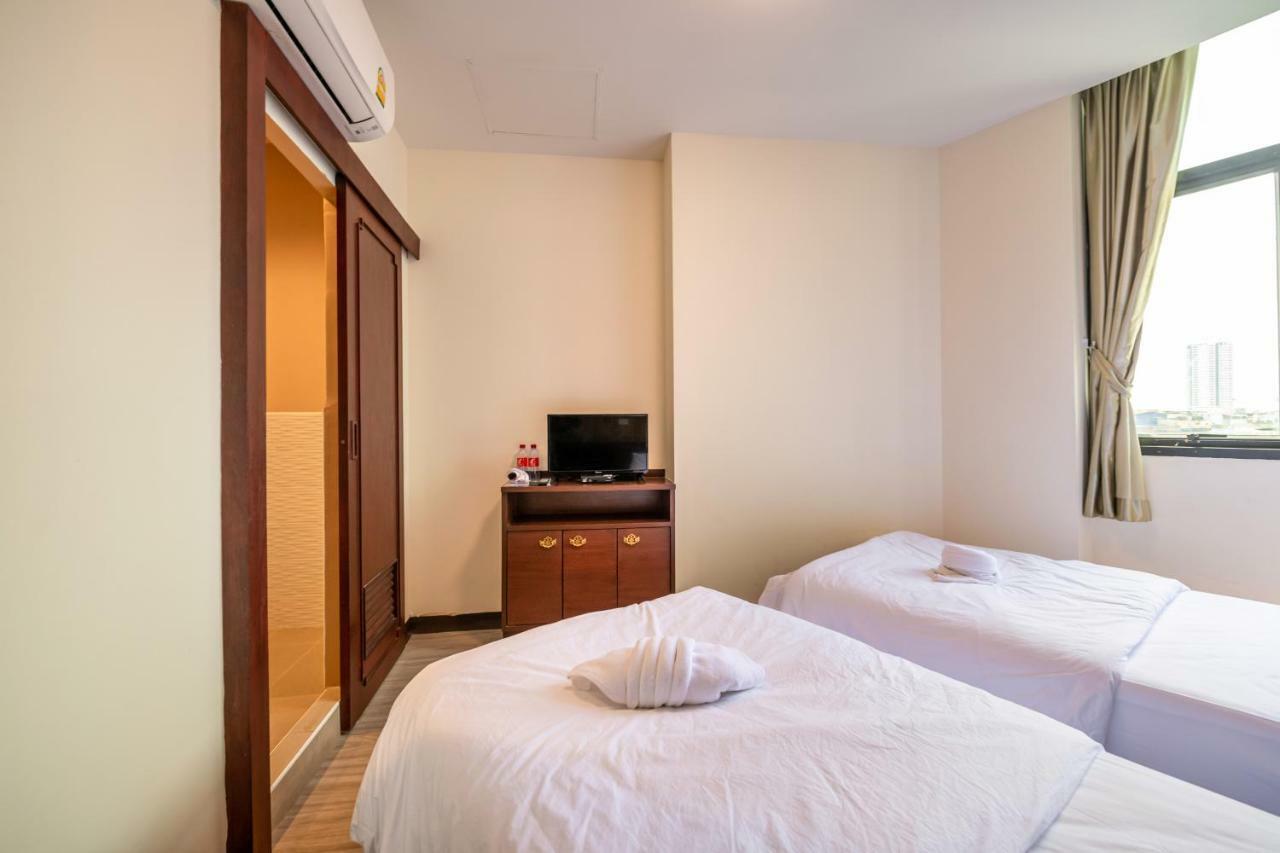 Scala Hostel Бангкок Экстерьер фото